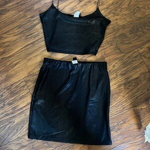 Skirt set snake skin